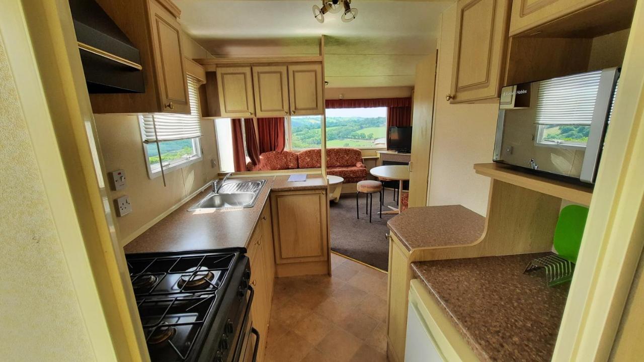 Villa Grey Alders Carmarthen Exterior foto