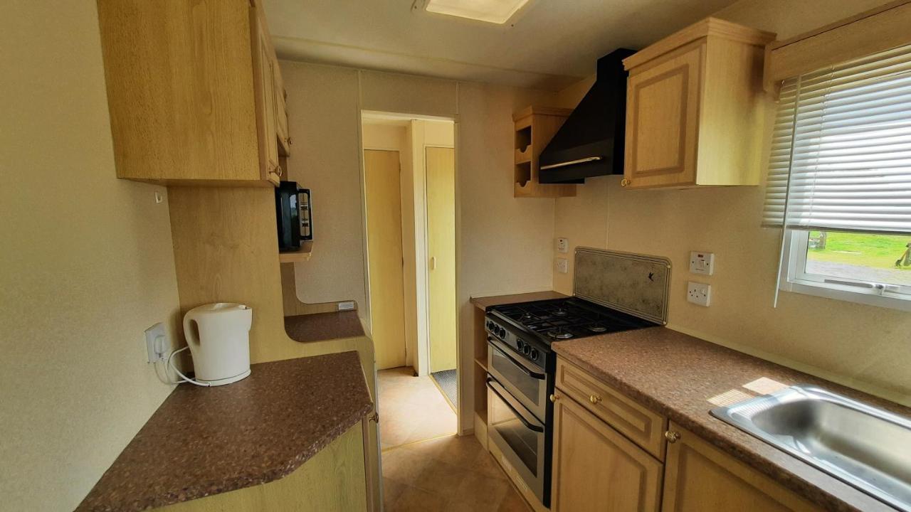 Villa Grey Alders Carmarthen Exterior foto