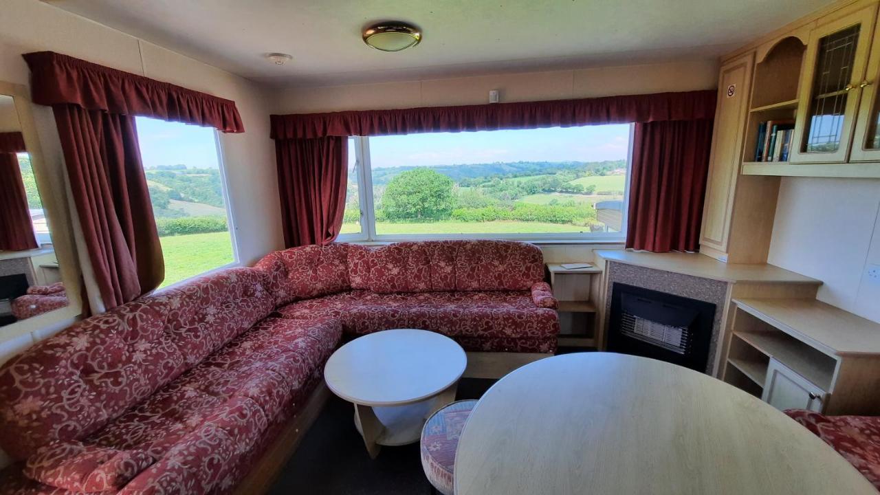 Villa Grey Alders Carmarthen Exterior foto