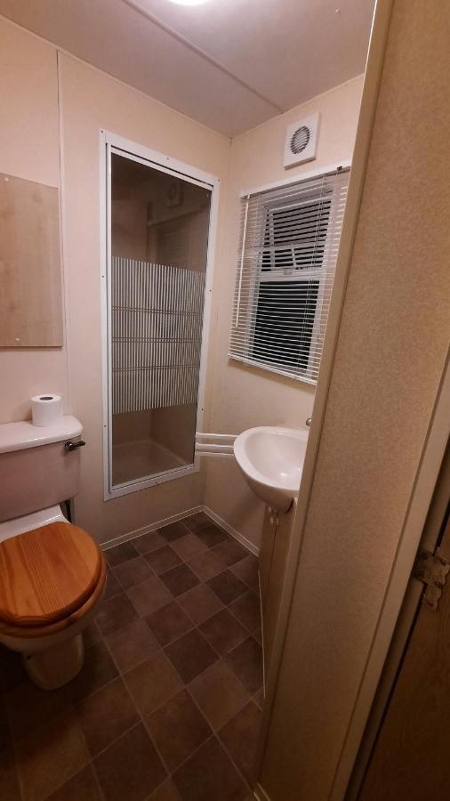 Villa Grey Alders Carmarthen Exterior foto